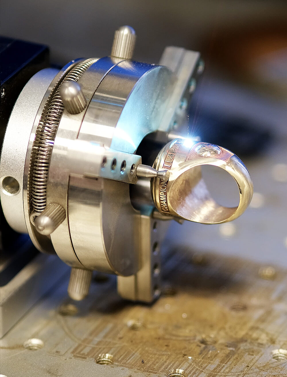 fabrication-bague-impulstar-tehe-oula-gravure